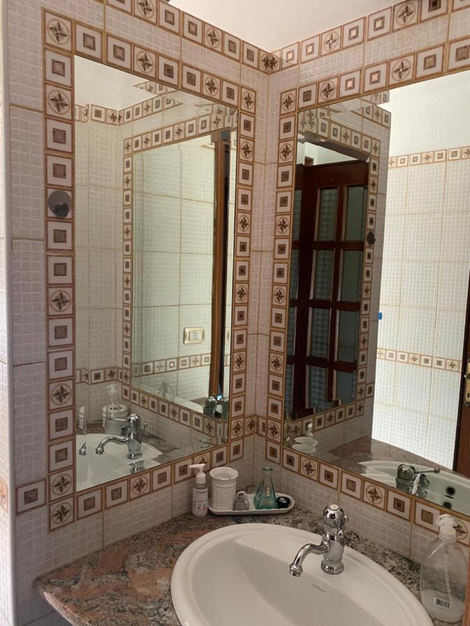 Casa Vacanze Gilli Hotell Cagliari Eksteriør bilde