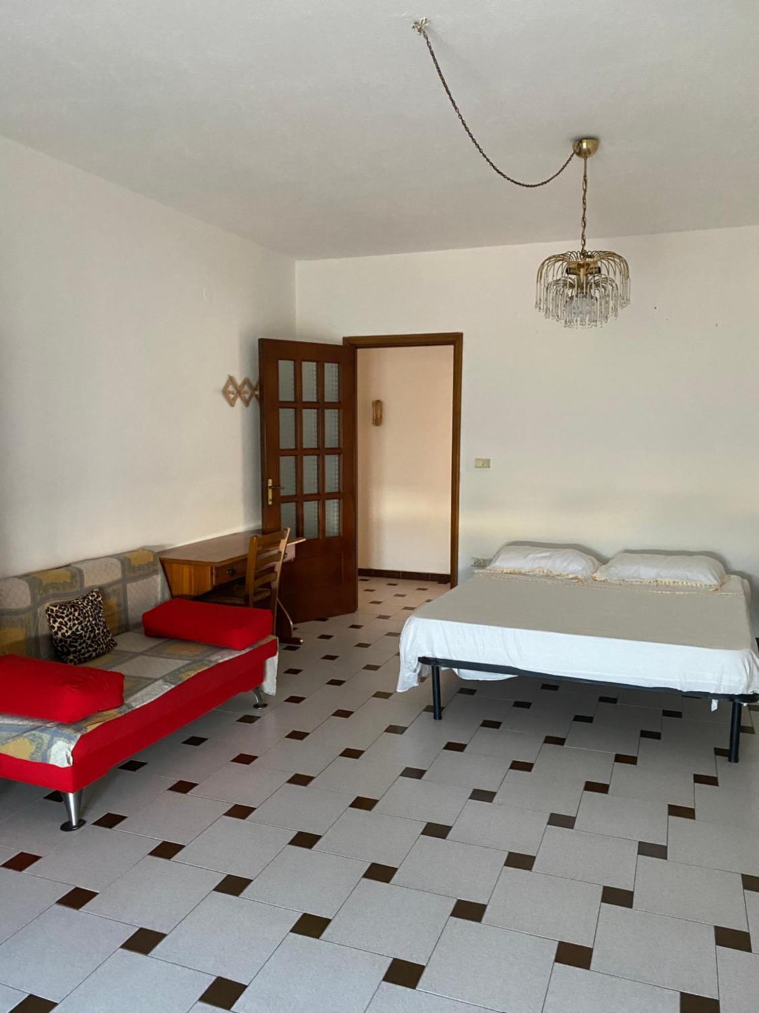 Casa Vacanze Gilli Hotell Cagliari Eksteriør bilde